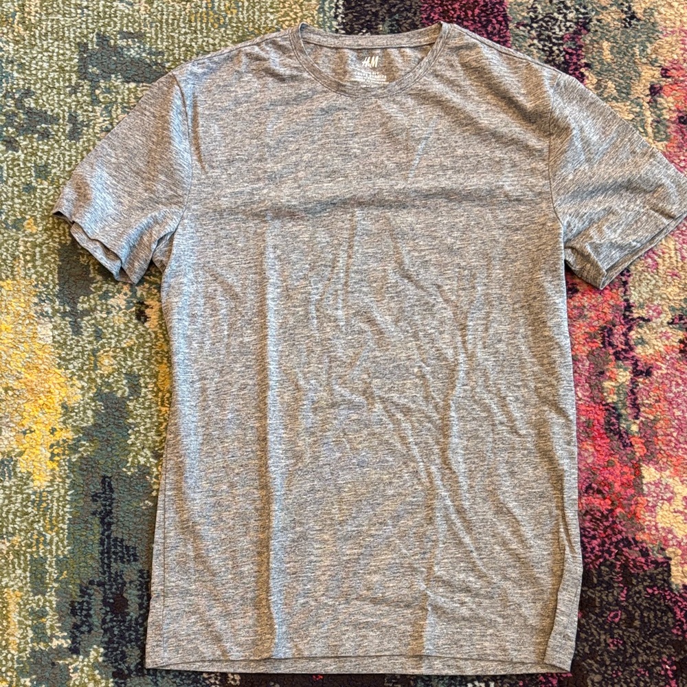 H&M Heather Gray Men's slim fit Short Sleeve Tee